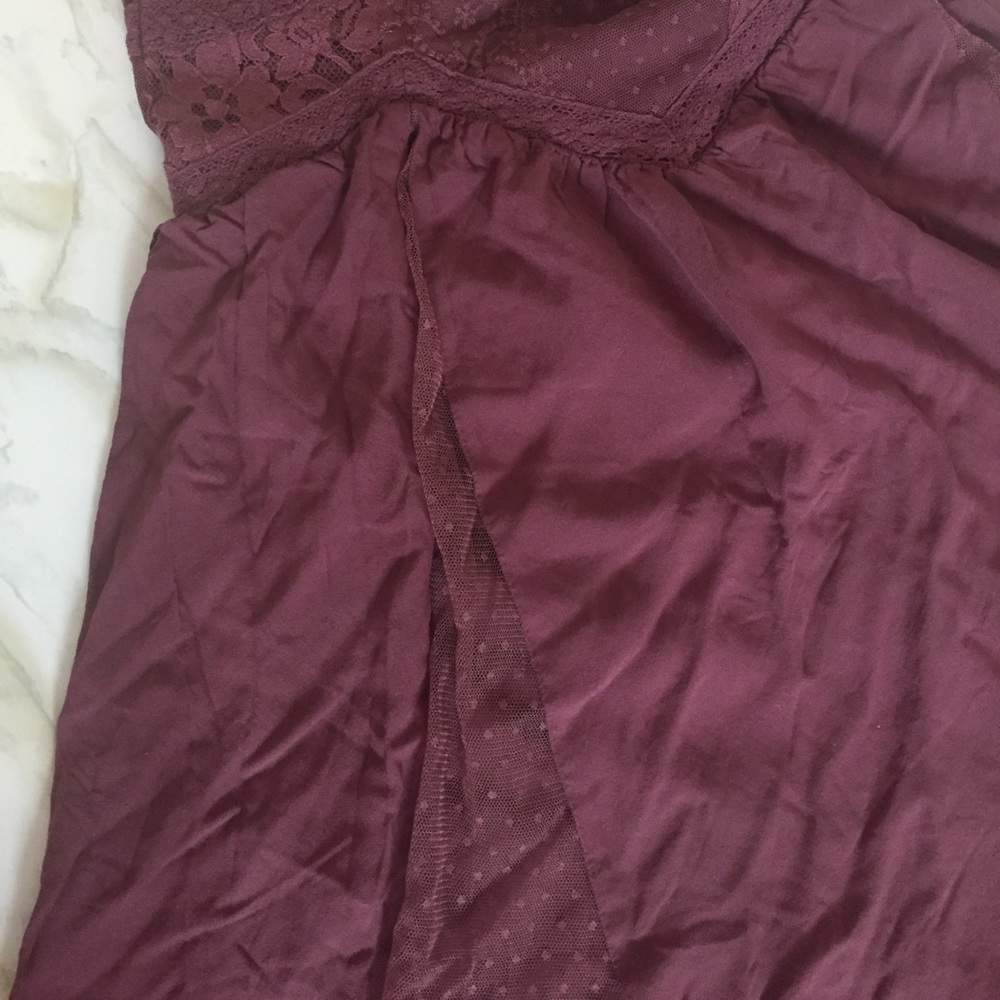 Maroon Bandana Style Dress - Picture 4 of 4